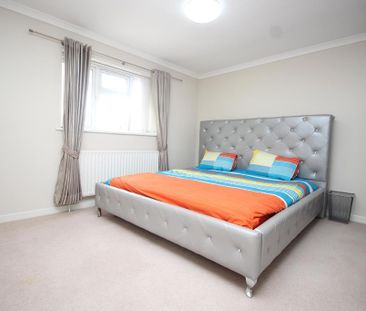 4 bedroom detached house to rent - Photo 5