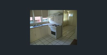 CLAYFIELD CENTRAL FRESH PAINT AND CARPET - Photo 5