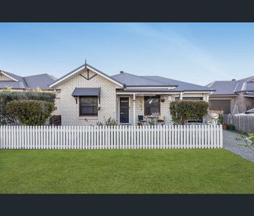 The Perfect Family Home In The Perfect Location - Photo 5