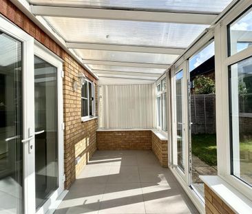 3 bedroom link detached house to rent - Photo 1