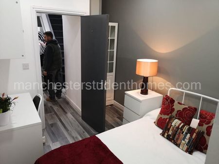 Latchmere Road, Manchester, M14 6AL - Photo 4