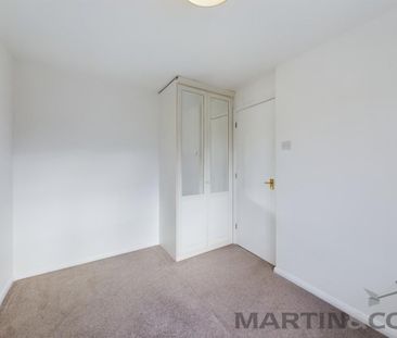 3 bedroom semi-detached house to rent - Photo 3