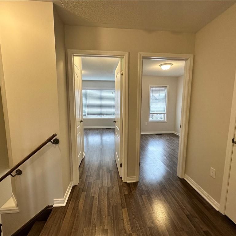 For Lease - 7 Bailey Street, Collingwood, Ontario - Photo 1