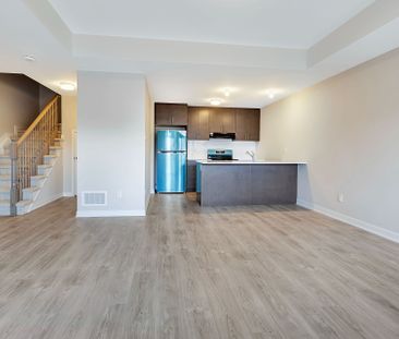 For Lease - 904 Parnian Private, Barrhaven, Ontario - Photo 4