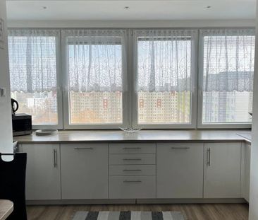 Priestranná 2-garsónka 49m2 kúsok od centra! - Photo 2