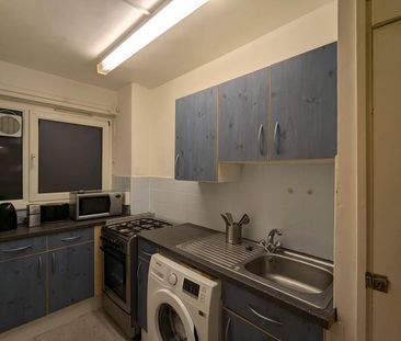 2 Bed Maisonette, Lampeter Square, W6 - Photo 6