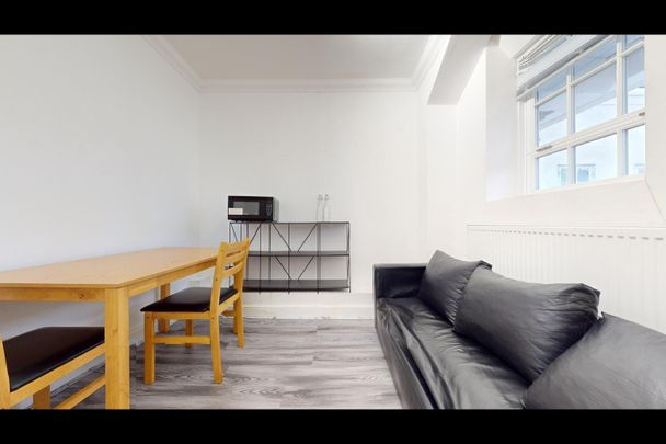 3 Bed Flat, Levita House, NW1 - Photo 1