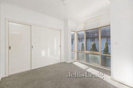 2/70 Kororoit Creek Road, Williamstown - Photo 4