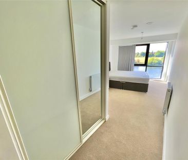 2 bedroom flat to rent - Photo 5