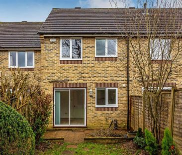 2 bedroom terraced house to rent - Photo 2