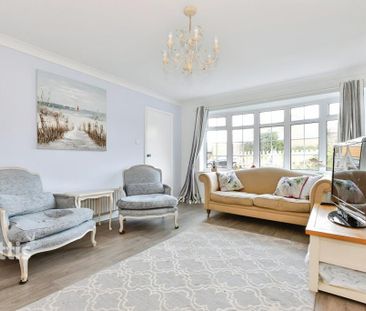 2 bedroom detached bungalow to rent - Photo 3
