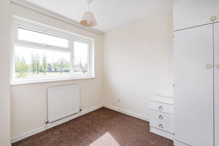 3 bedroom detached house to rent - Photo 5