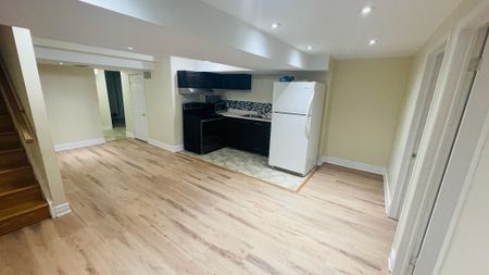 For Lease - 3838 Freeman Terrace, Mississauga, Ontario - Photo 3