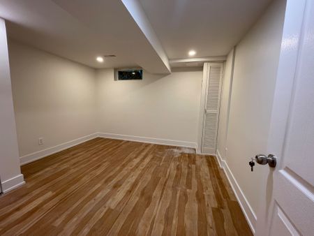 For Lease - 954 Timmins Gdns Gardens Unit# 2BR Basemnt, Pickering, Ontario - Photo 5