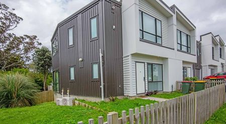 Stunning Turn Key family home - Photo 4