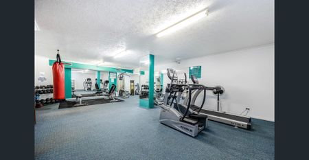 Resort-Style Living -Double-storey 2 Bedroom, 2 Bathroom, Southport - Photo 2