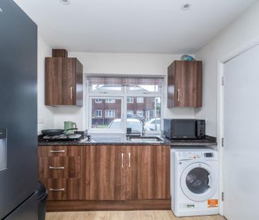 1 bedroom flat to rent - Photo 4