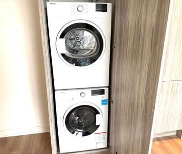 For Lease - 1 Quarrington Lane, Toronto, Ontario - Photo 5