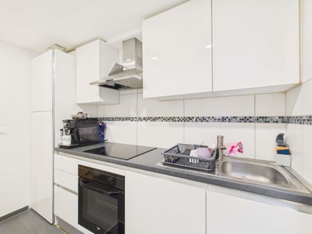 Cozy 3.5-room duplex apartment in Rheineck - Photo 5