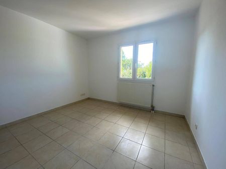 Location maison 4 pièces 90.51 m² à Mours-Saint-Eusèbe (26540) 4 - Photo 5