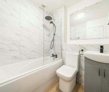 Cumberland Place, SE6, London - Photo 5