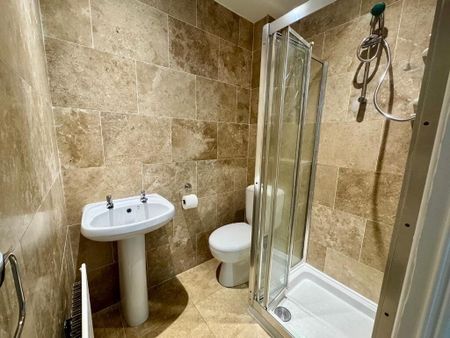 14 Eden Court, Carrickfergus, BT38 7QB - Photo 5