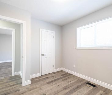 For Lease - 196 Upper Paradise Street Unit# 1, Hamilton, Ontario - Photo 4