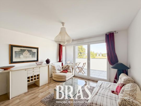 Location Appartement 2 pièces Meublé 41m² VANNES 56000 - Photo 1