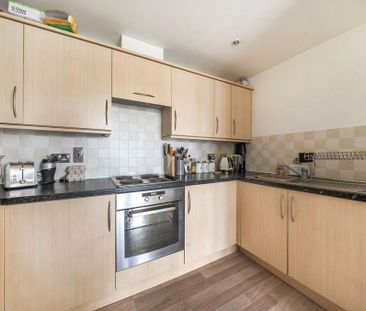1 bedroom flat to rent - Photo 4