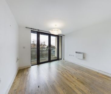 1 bedroom flat to rent - Photo 6