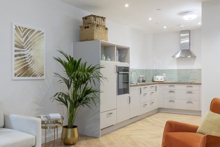 2 bedroom retirement property to rent - Photo 5