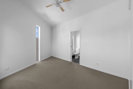 1/15 Nepean Highway, Safety Beach - Photo 4