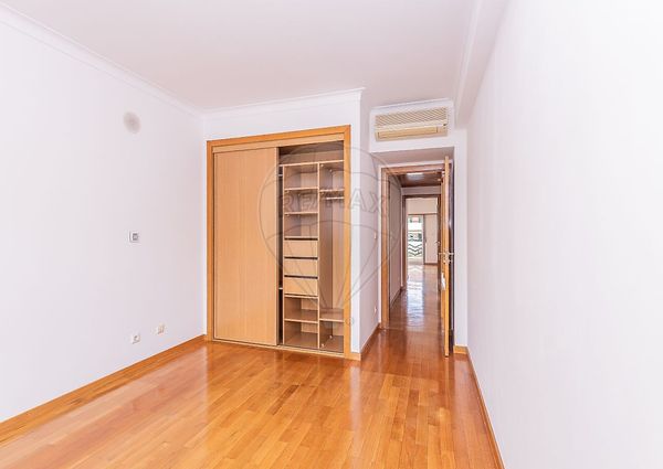 Apartamento T3 em Lisboa