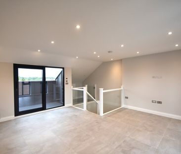 Oak End Way, Gerrards Cross, Buckinghamshire,SL9 - Photo 4