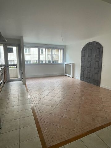 Location appartement 2 pièces, 55.92m², Paris 10 - Photo 2