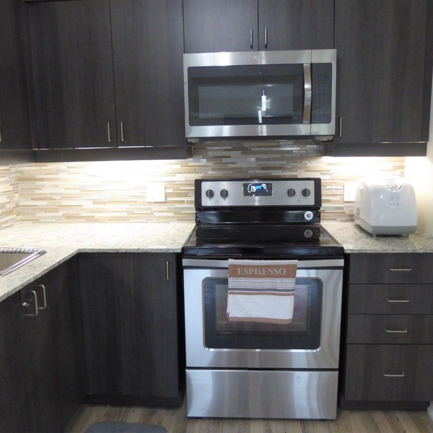 For Lease - 2 Cove Court Unit# 102, Collingwood, Ontario - Photo 1