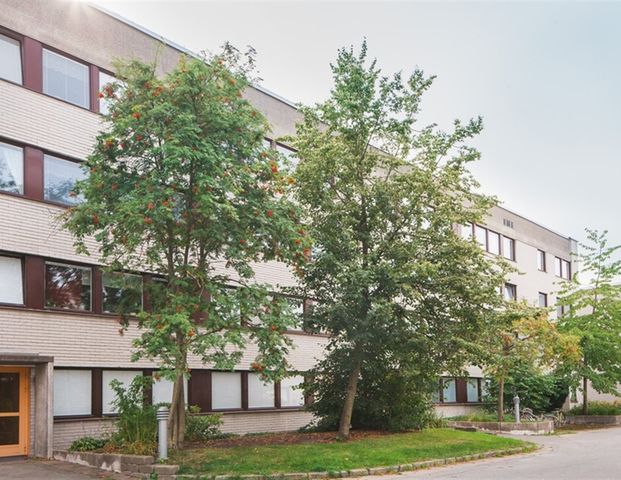 Lindvägen 23 - Photo 1