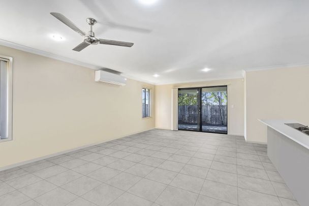 5 Benjamin Street,PIMPAMA - Photo 1