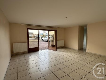 Location Appartement 4 pièces 87m² VARENNES VAUZELLES 58640 - Photo 4