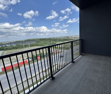 Bistro 6: 2 Bed, 2 Bath 5th Floor Condo, Spice Way - Photo 1