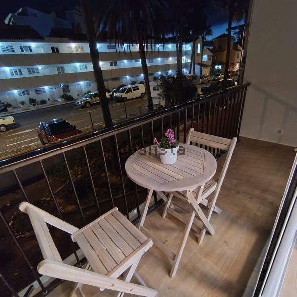 Alquiler de piso en Avenida de las gaviotas, 49 - Photo 1