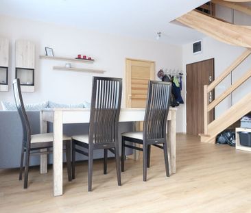 Apartament z ogrodem w dzielnicy willowej. 68 m² - Фото 5