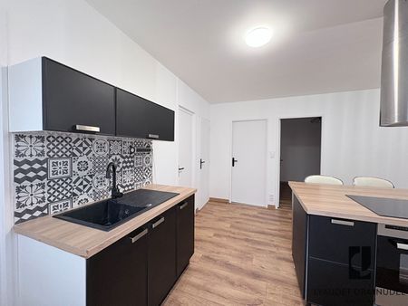 Location Appartement 3 pièces 62m² - Photo 3