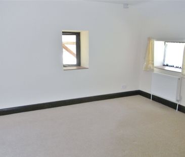 Barrington, Ilminster, Somerset, TA19 - Photo 2