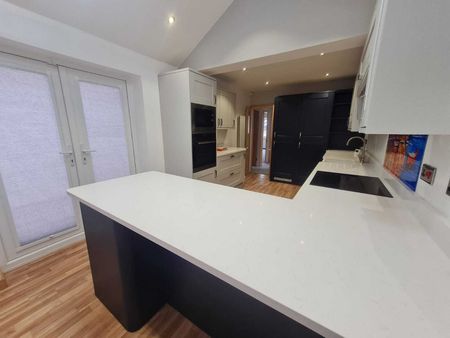 Netherton Lane, Wakefield, Netherton - Photo 5