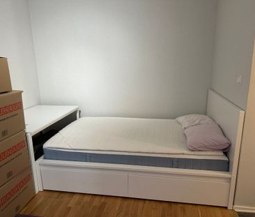 Nedergårdsvägen, Tumba - Photo 1