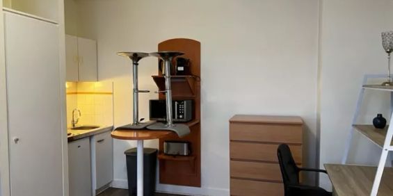 Appartement T1 meublé 37520 LA RICHE - Photo 3