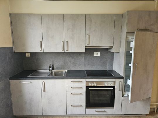 Ideally located in the heart of the village close to all amenities - Foto 1