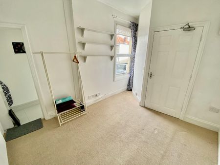 Bell Hill Road, St George - Photo 5