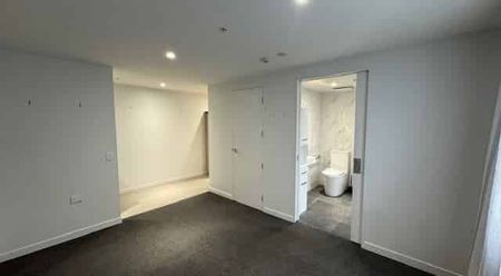 Enviable Latimer Square Central City Living! - Photo 5